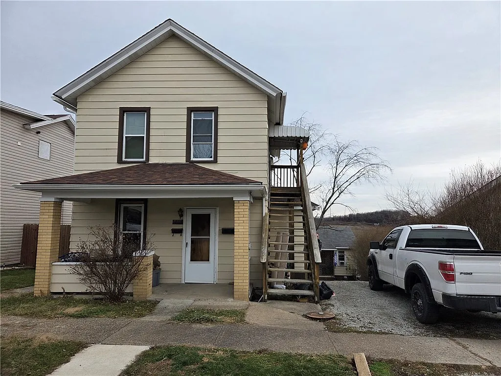 1436 Poplar St photo 1