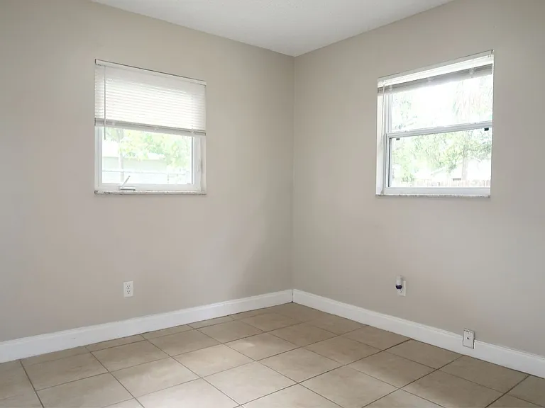4109 W Arch St — Photo 12