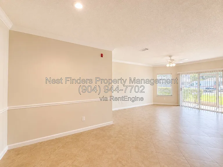 10000 Gate Pkwy N #1015 — Photo 10