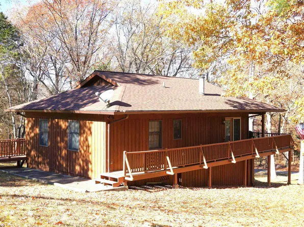 218 Carriage Cove Rd, Cadiz, KY 42211