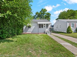 34080 Harroun St, Wayne, MI 48184