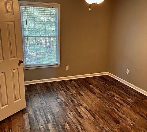 4th image of 740 Cirrus Dr