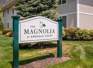 1218 Emerald Ct, Tewksbury, MA 01876