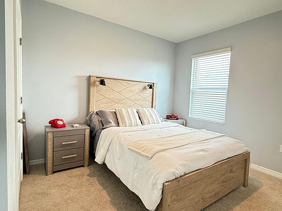 4th image of 605 Park Place Blvd #605