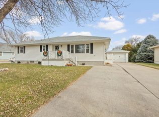 2457 45th Ave, Columbus, NE 68601