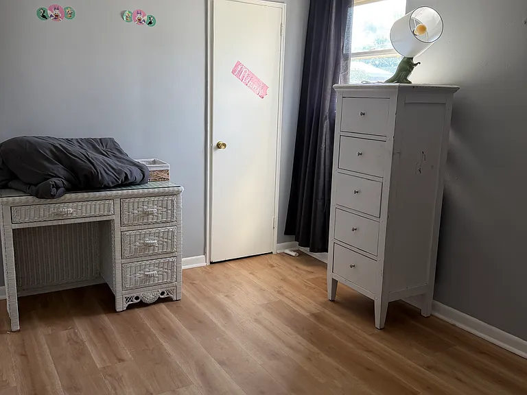 6919 Walker St #8 — Photo 4
