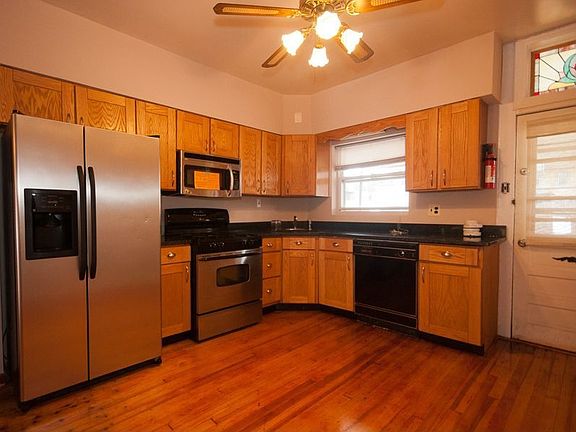 Stainless Steel Appliances 