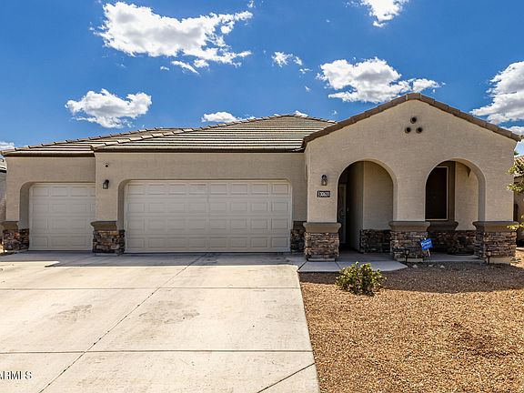 3rd image of 30631 W CELEBORN Drive