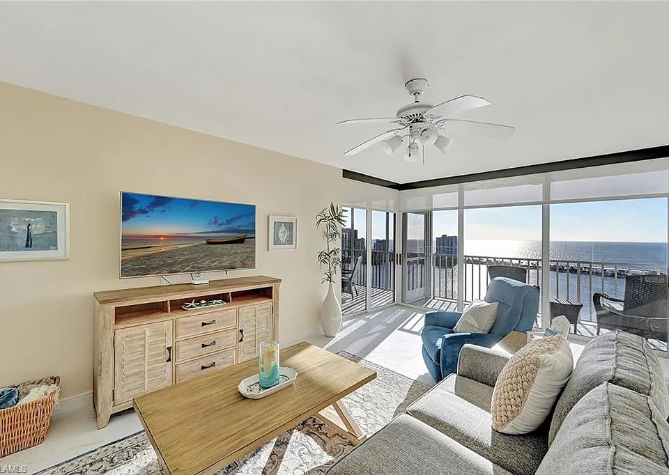 5550 Heron Point Dr #1802