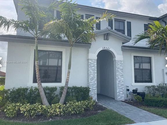 3rd image of 28521 SW 132nd Ct #1-25821