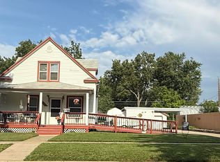 1184 SW Wayne Ave, Topeka, KS 66604