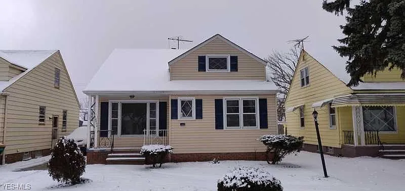 19804 Libby Rd photo 1