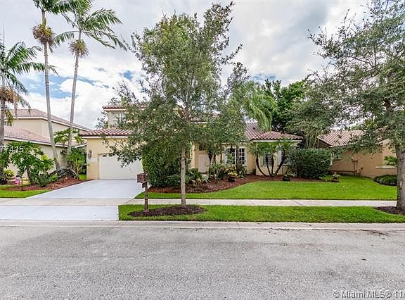 2nd image of 458 Stonemont Dr