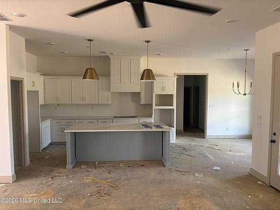 4th image of 1710 Cane Creek Dr