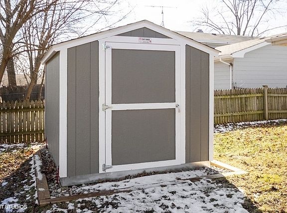 2nd image of 144 Richmond Dr