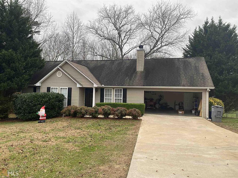 1st image of 683 Ash Wood Ln