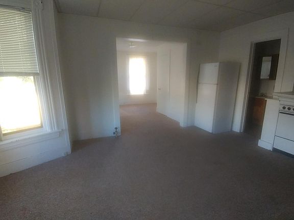 4th image of 68 Saint Camille St #1