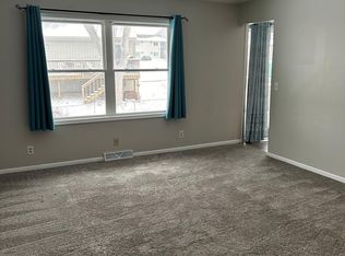 4935 S 98th Avenue Cir, Omaha, NE 68127