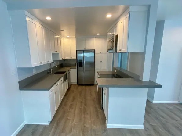 1000 Highland Ave APT 5, Manhattan Beach, CA 90266