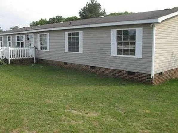 198 Forest Manor Dr, Sanford, NC 27332