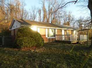 322 Tower Dr, East Alton, IL