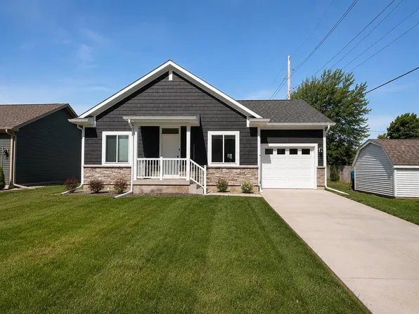 456 9th Ave, Columbus, NE 68601