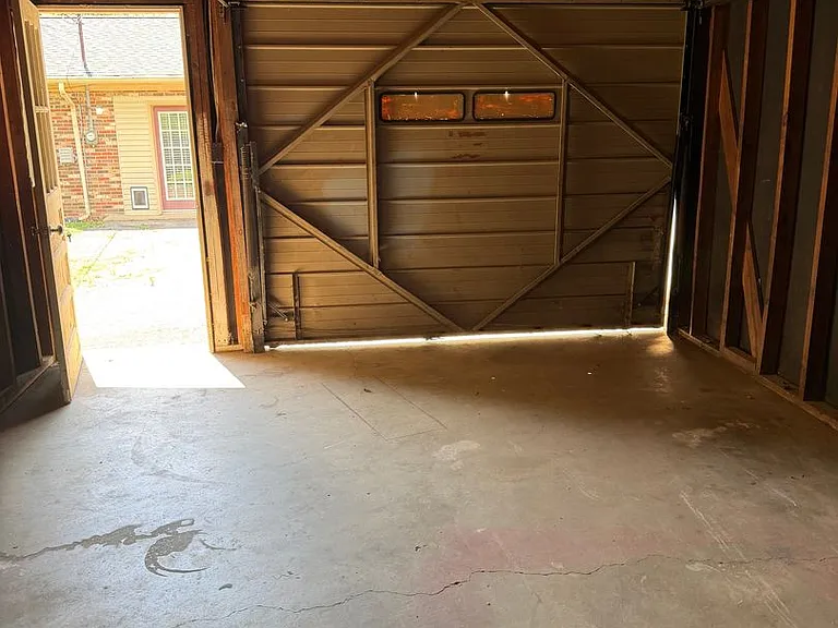 202 Pleasant Hill Dr — Photo 4