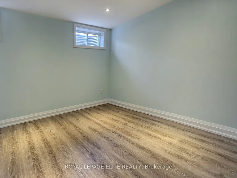 2437 Hilda Dr — Photo 30