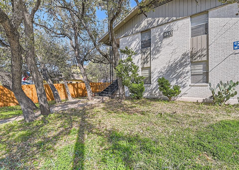 1st image of 2411 S 5th St APT 1