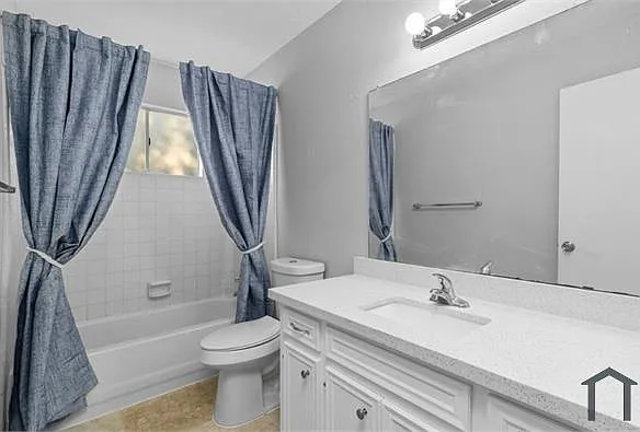 13103 Mills Bend St — Photo 14