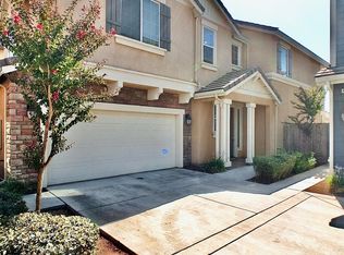 4321 W Pinsapo Dr, Fresno, CA