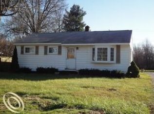 43835 Burtrig Rd, Van Buren Township, MI 48111