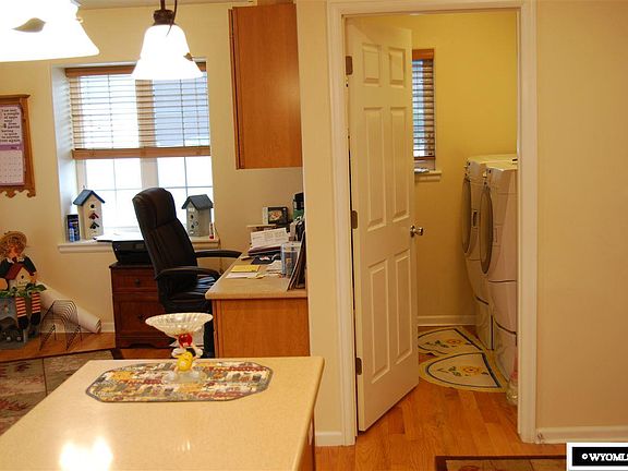 5th image of 1108 Applewood Dr