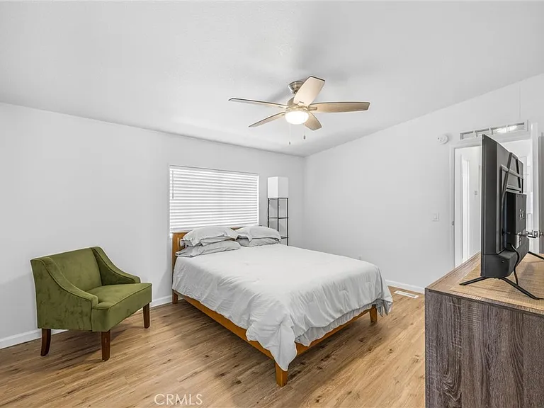 21851 Newland St #104 — Photo 15