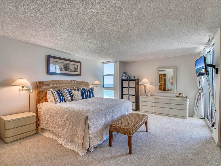 5540 N Ocean Dr #7A — Photo 21