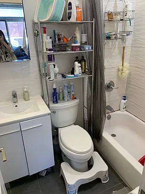 Rented by Corcoran | media 8