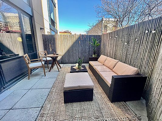 5th image of 1595 Lexington Ave #3J