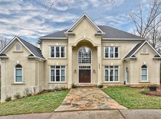 4927 Piper Glen Dr, Charlotte, NC 28277