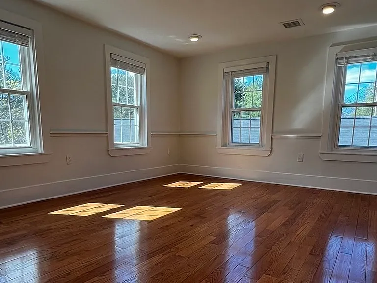 292 Great Rd #2 — Photo 17
