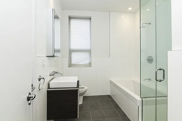 Rented by Compass | media 21
