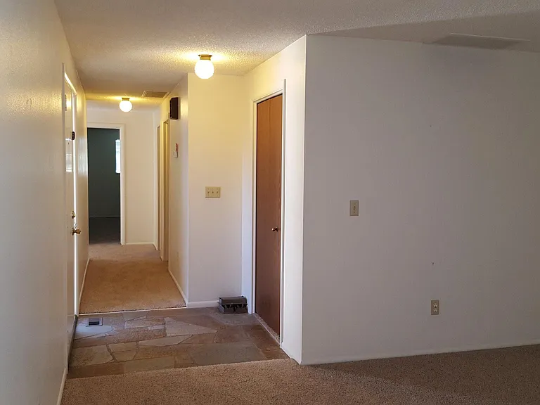 4944 N Decatur Dr — Photo 13