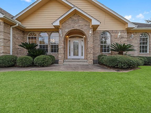 2nd image of 189 Northwood Park