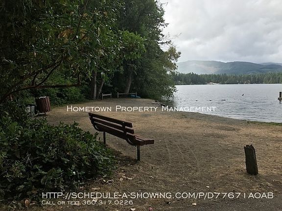 2nd image of 18033 E Clear Lake Blvd SE