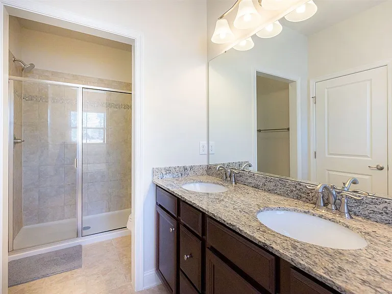 1006 Drayman Pl — Photo 25
