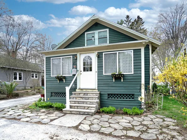 67 Providence Avenue, South Portland, ME 04106