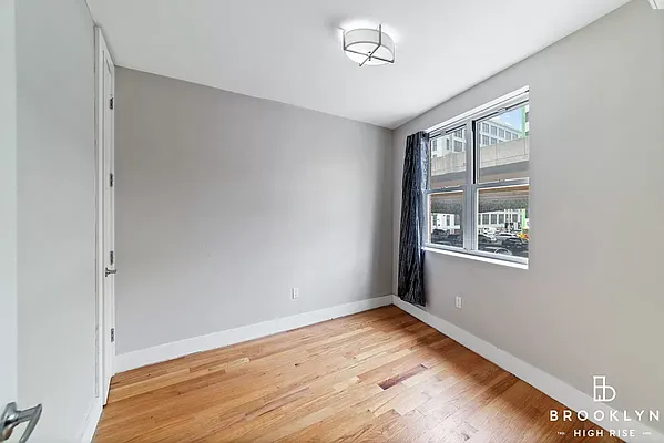 Rented by Brooklyn High Rise LLC | media 10