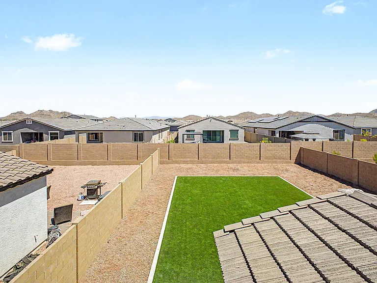 7598 W Smoketree Dr — Photo 40