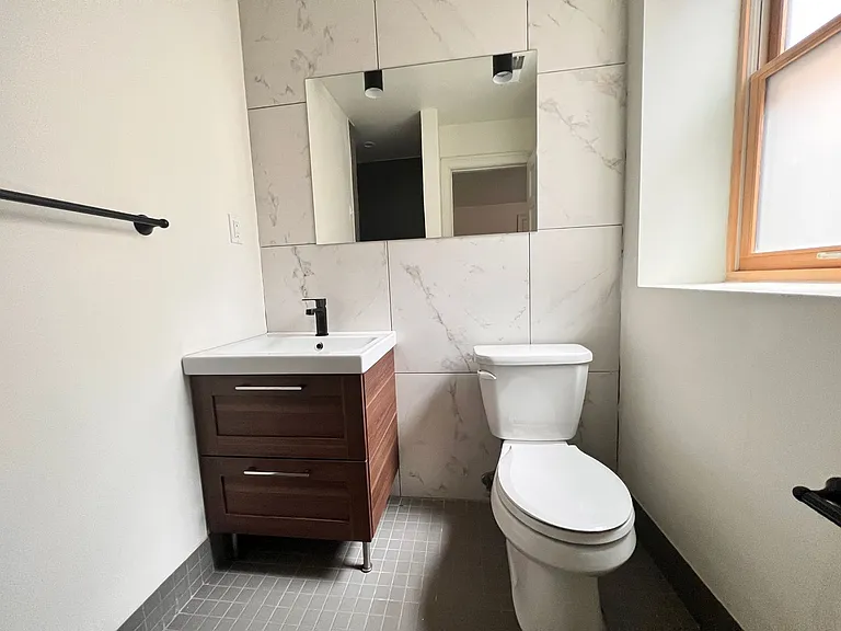 The Kensington — Photo 106