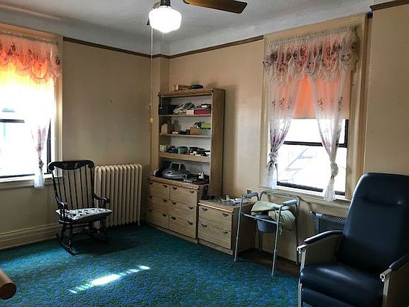 5th image of 270 Convent Ave APT 10A