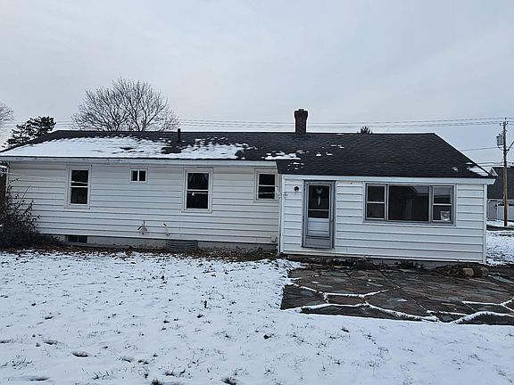 4th image of 77 Chapel Place